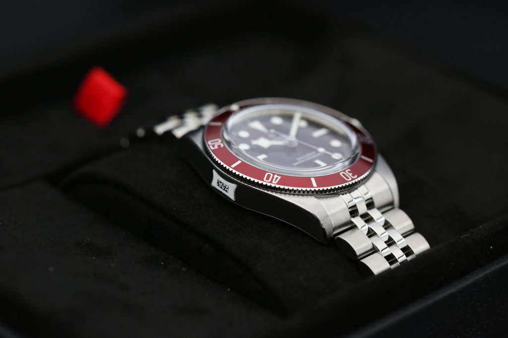 Tudor 7939A1A0RU Red BLACK BAY 39mm 2025