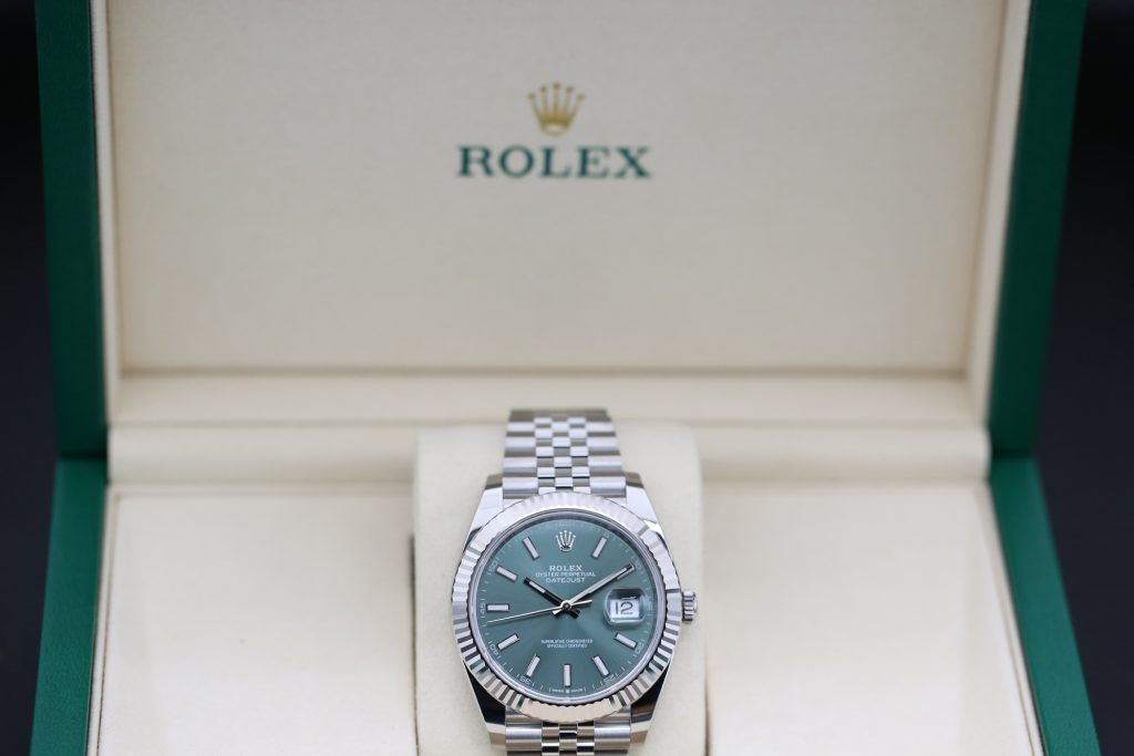 Rolex 126334 Mint Green DATEJUST 41mm 2025