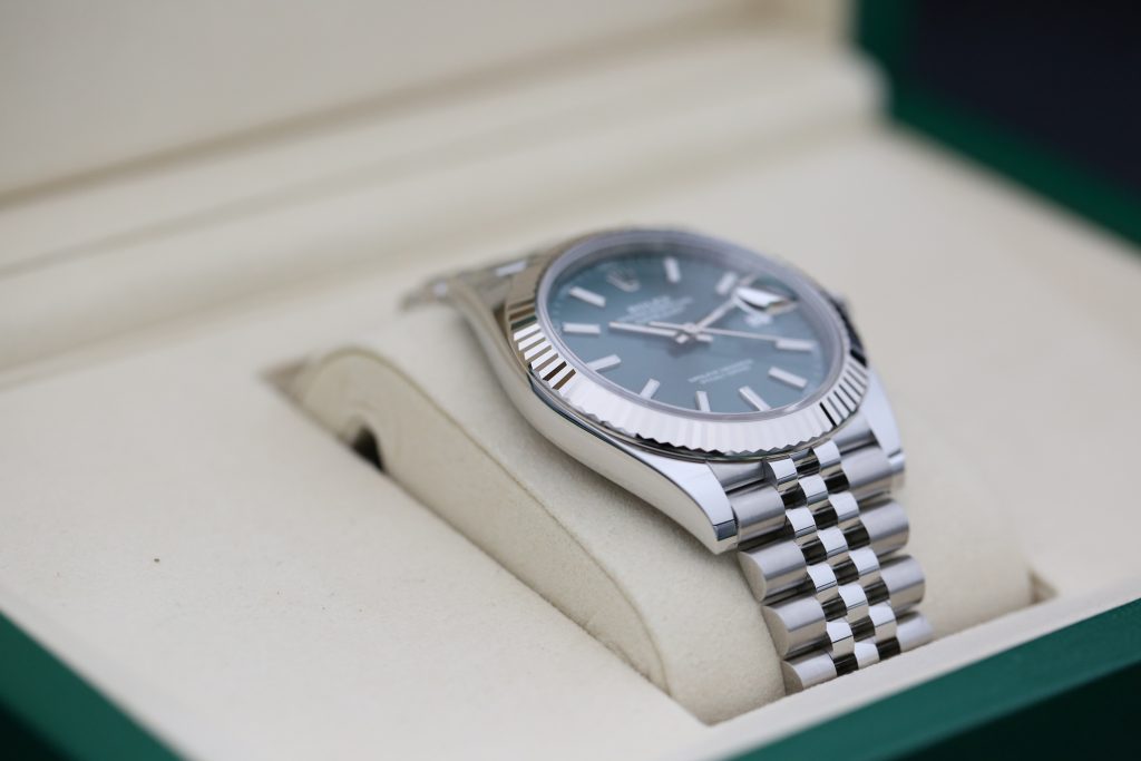 Rolex 126334 Mint Green DATEJUST 41mm 2025