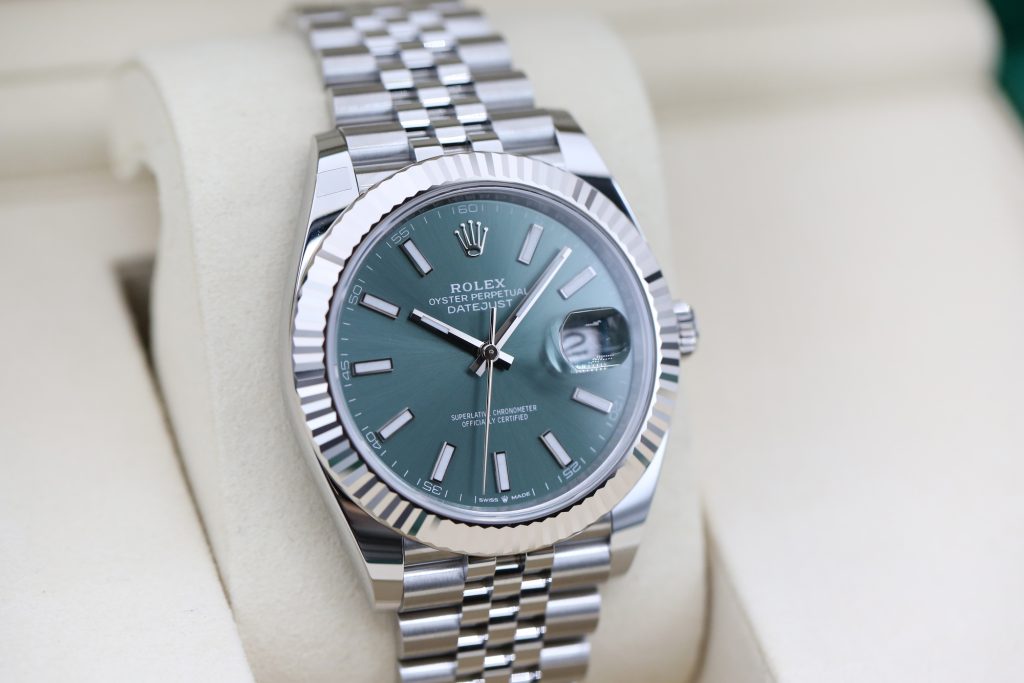 Rolex 126334 Mint Green DATEJUST 41mm 2025