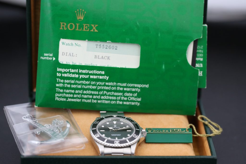 Rolex 14060 Black SUBMARINER 40mm 1997