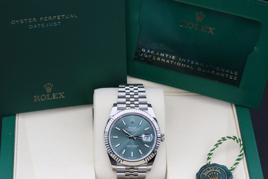 Rolex 126334 Mint Green DATEJUST 41mm 2025