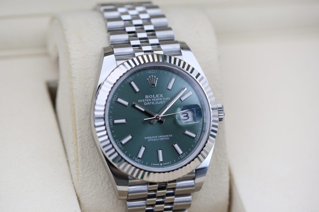 Rolex 126334 Mint Green DATEJUST 41mm 2025