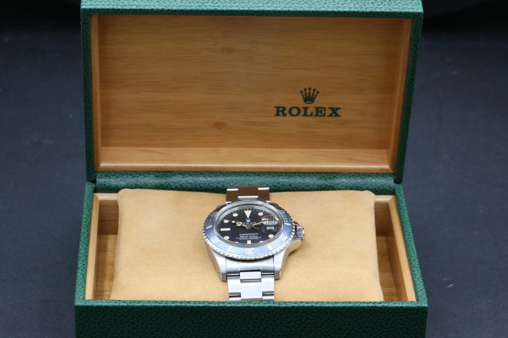Rolex 1680 Black SUBMARINER 40mm 1978