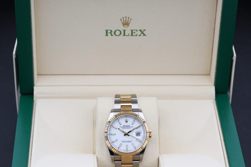 Rolex 126233 White DATEJUST 36mm 2023