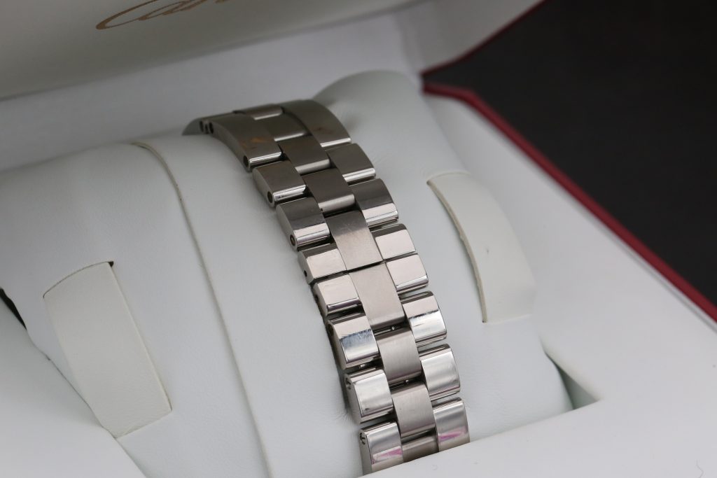 Cartier W62019X6 White ROADSTER  43mm