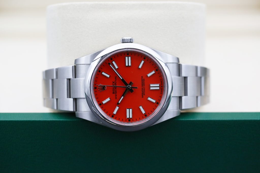 Rolex 124300 Coral Red OYSTER PERPETUAL 41mm 2021