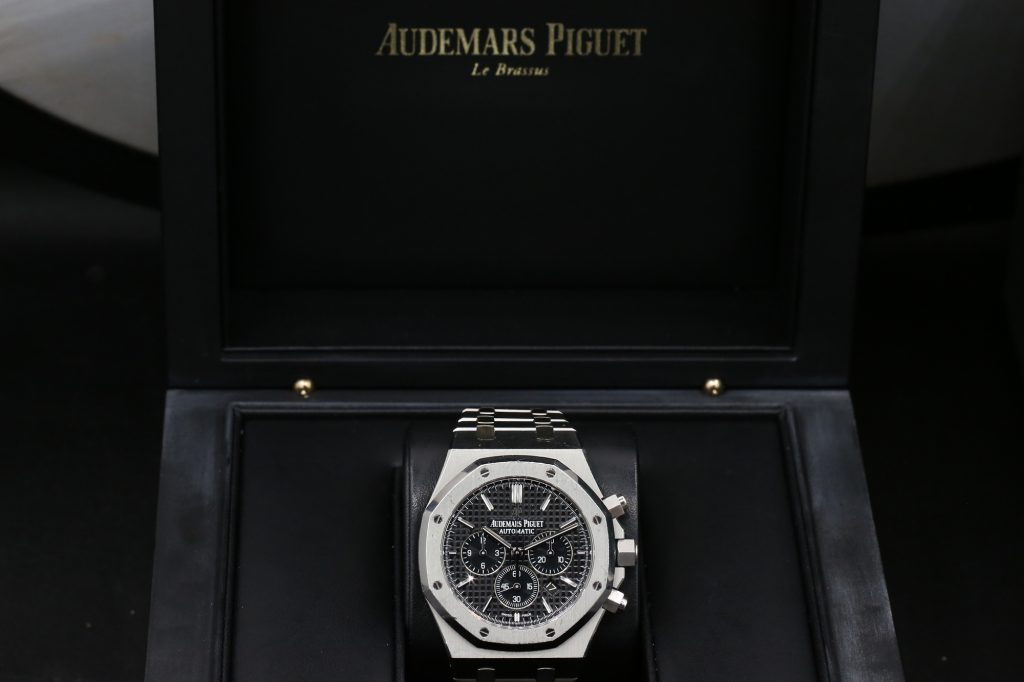 Audemars Piguet 26320ST.OO.1220ST.01 Black ROYAL OAK CHRONOGRAPH  41mm 2016