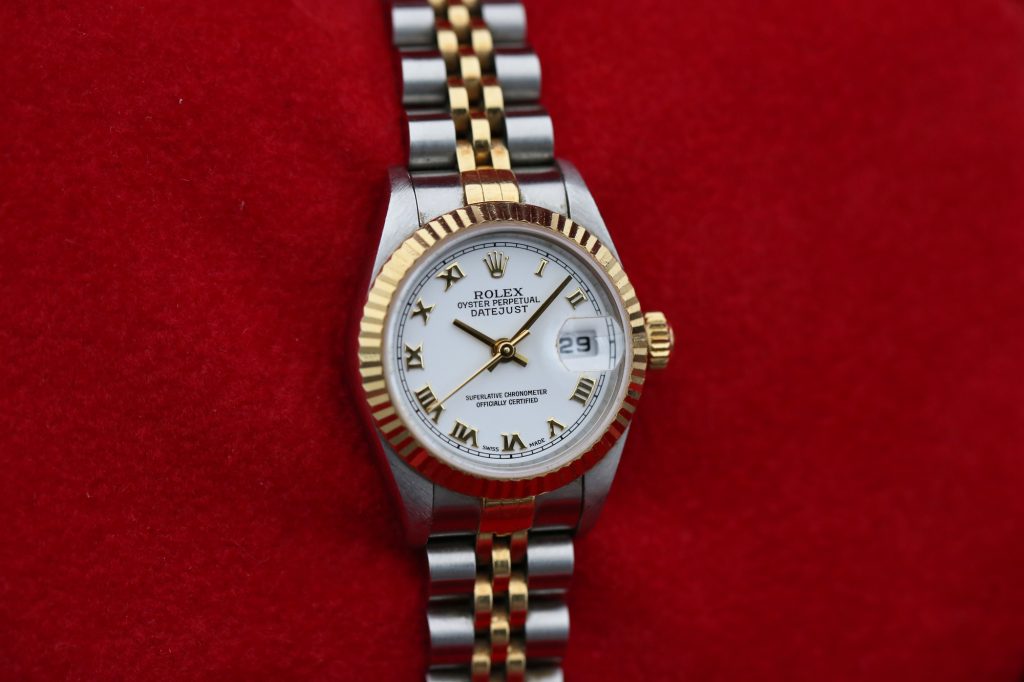 Rolex 69173 White Roman DATEJUST 26mm 1994