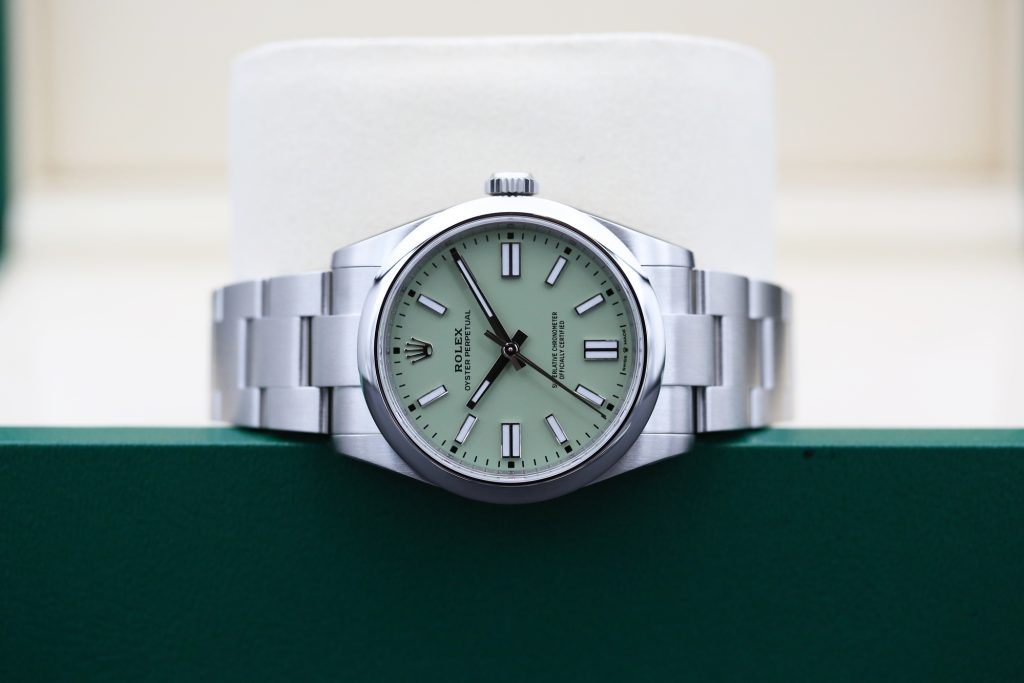Rolex 134300 Pistachio OYSTER PERPETUAL  41mm 2025