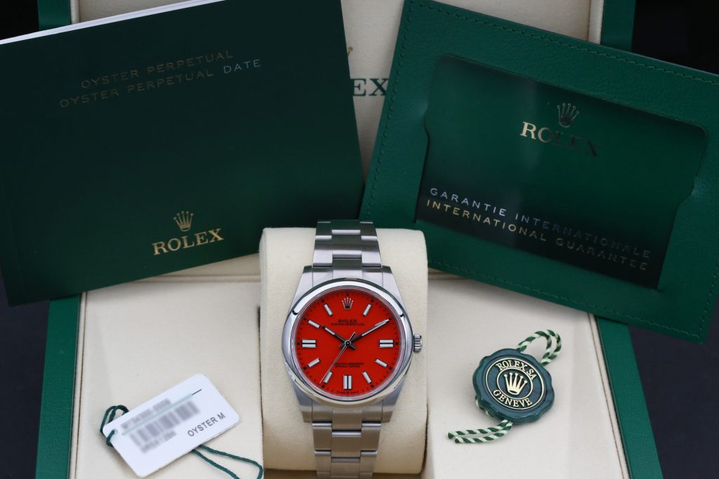 Rolex 124300 Coral Red OYSTER PERPETUAL 41mm 2021