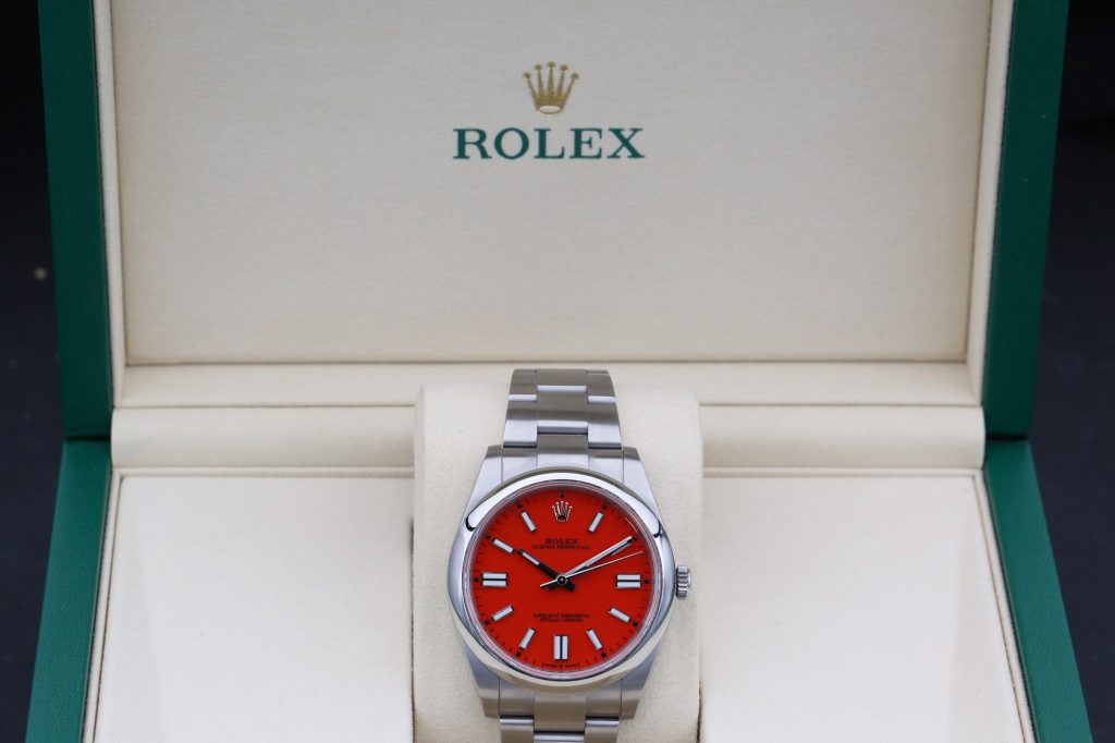 Rolex 124300 Coral Red OYSTER PERPETUAL 41mm 2021