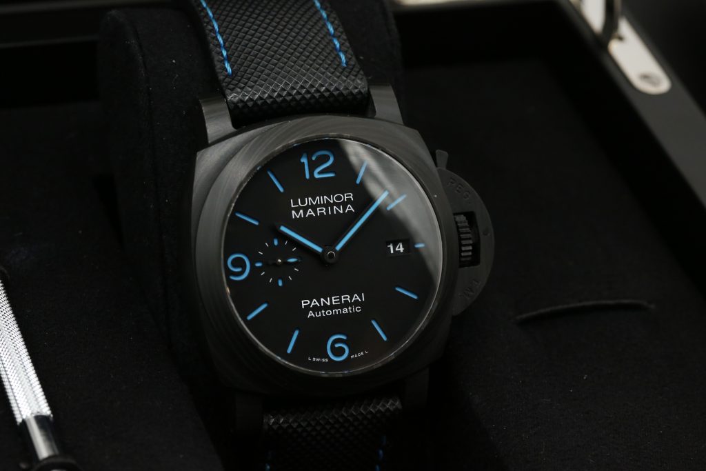 Panerai PAM01661 Black MARINA 44mm 2022