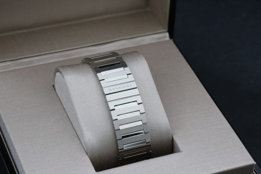 Bvlgari 103297 Black OCTO FINISSIMO AUTOMATIC  40mm 2025