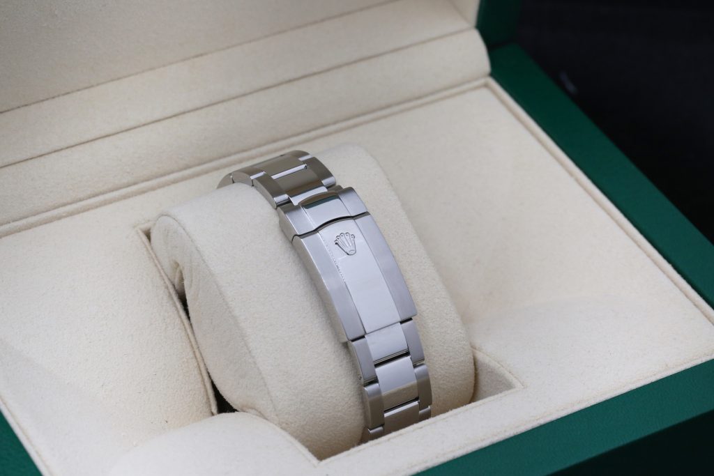 Rolex 126300 Silver DATEJUST 41mm 2018