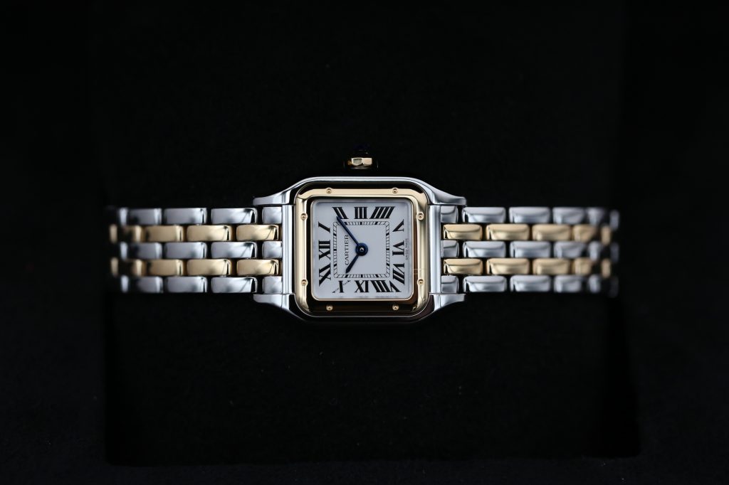 Cartier W2PN0018 White Roman PANTHÈRE 30mm 2025