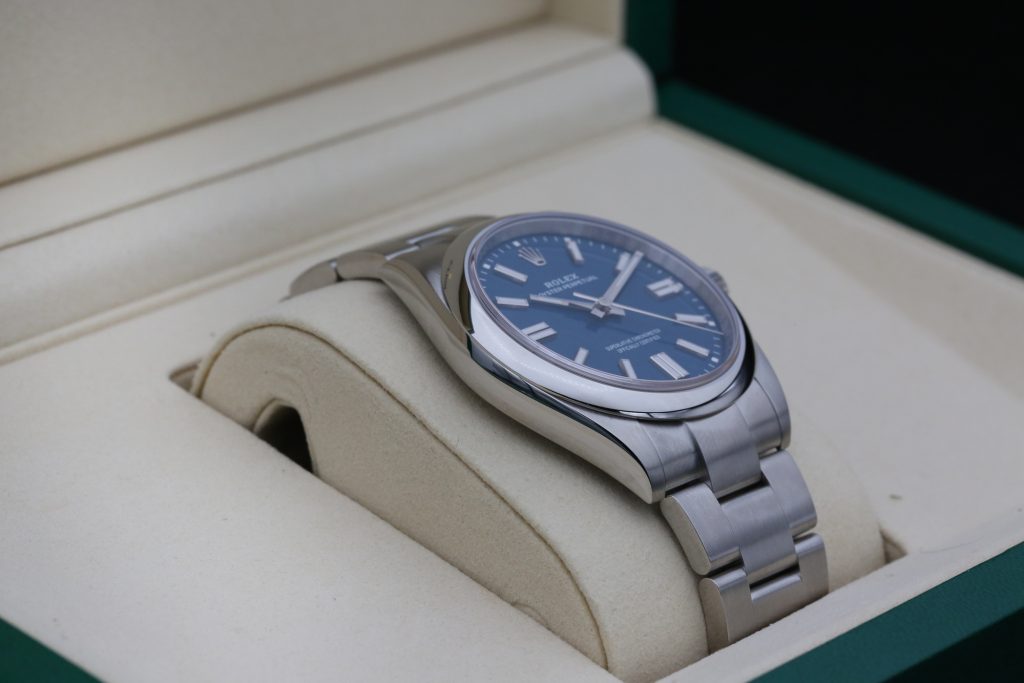Rolex 134300 Med Blue OYSTER PERPETUAL 41mm 2025