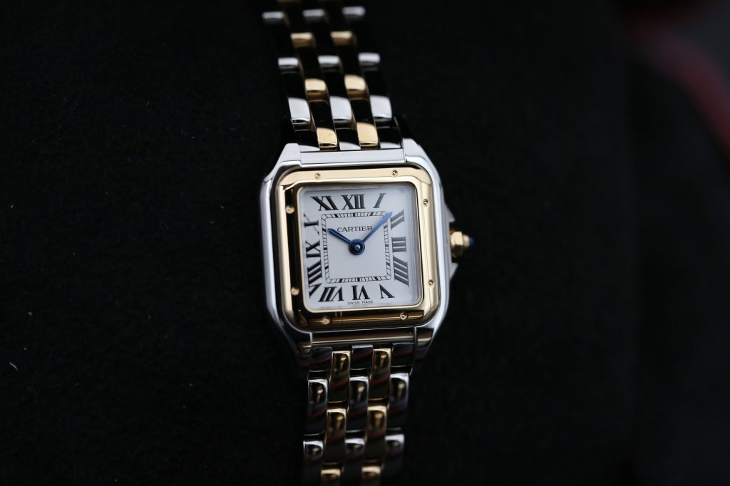 Cartier W2PN0018 White Roman PANTHÈRE 30mm 2025