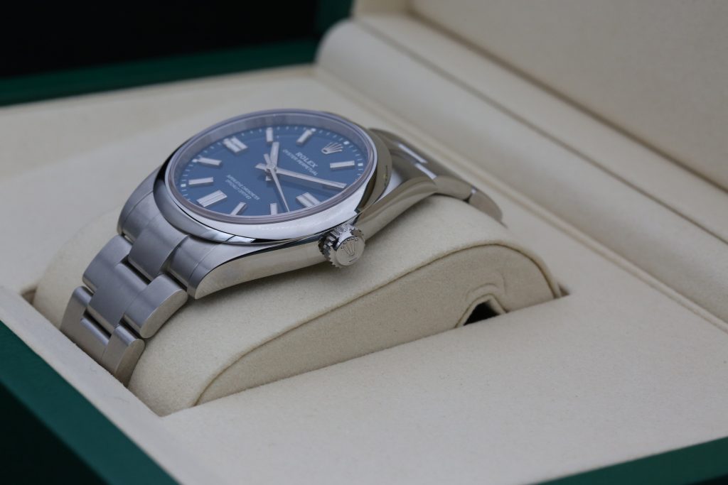 Rolex 134300 Med Blue OYSTER PERPETUAL 41mm 2025