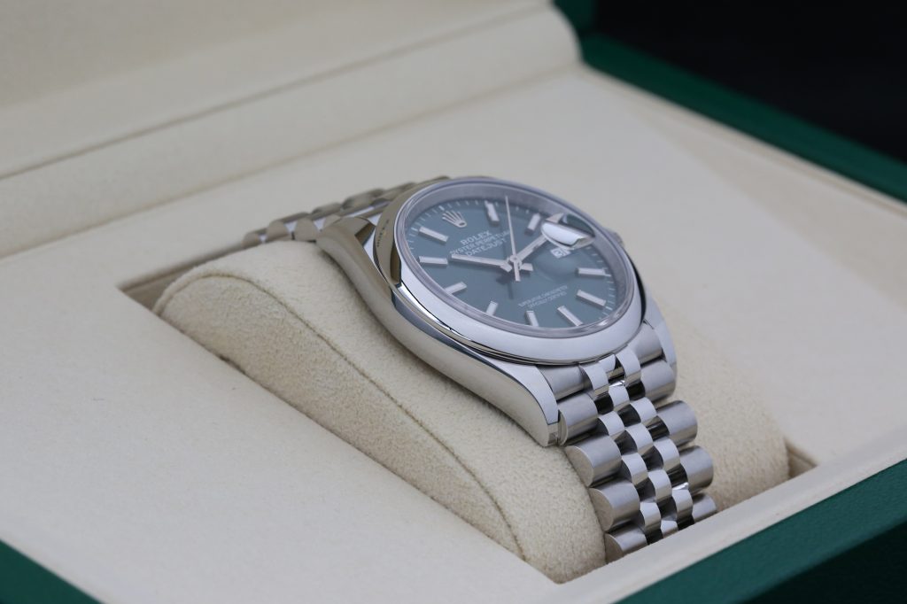 Rolex 126200 Green DATEJUST 36mm 2025