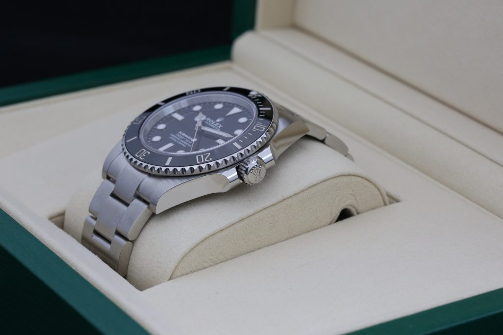 Rolex 124060 Black SUBMARINER 41mm 2025