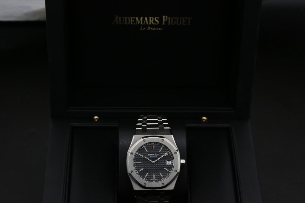 Audemars Piguet 15202ST.OO.0944ST.02 Blue ROYAL OAK  39mm 2003