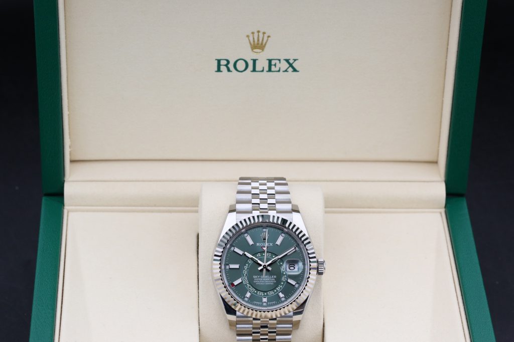 Rolex 336934 Green SKY-DWELLER 42mm 2025