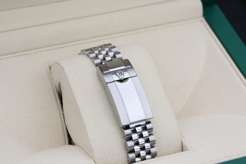Rolex 126710GRNR Black GMT-MASTER II 40mm 2024 Bruce Wayne