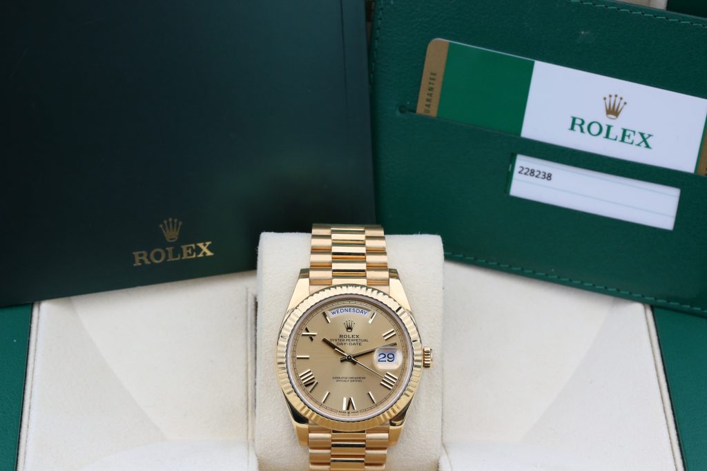 Rolex 228238 Champagne DAY-DATE 40mm 2019