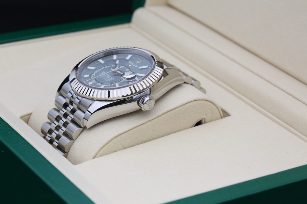 Rolex 336934 Green SKY-DWELLER 42mm 2025