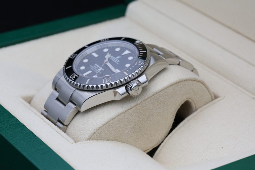 Rolex 114060 Black SUBMARINER 40mm 2019