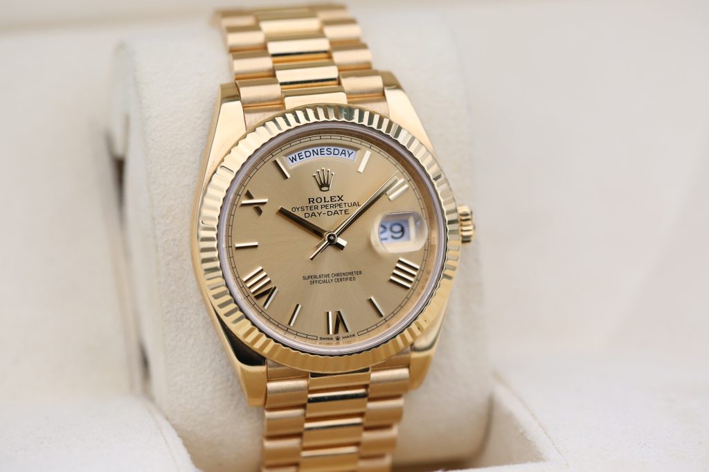 Rolex 228238 Champagne DAY-DATE 40mm 2019