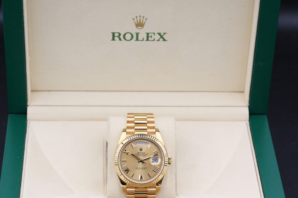 Rolex 228238 Champagne DAY-DATE 40mm 2019