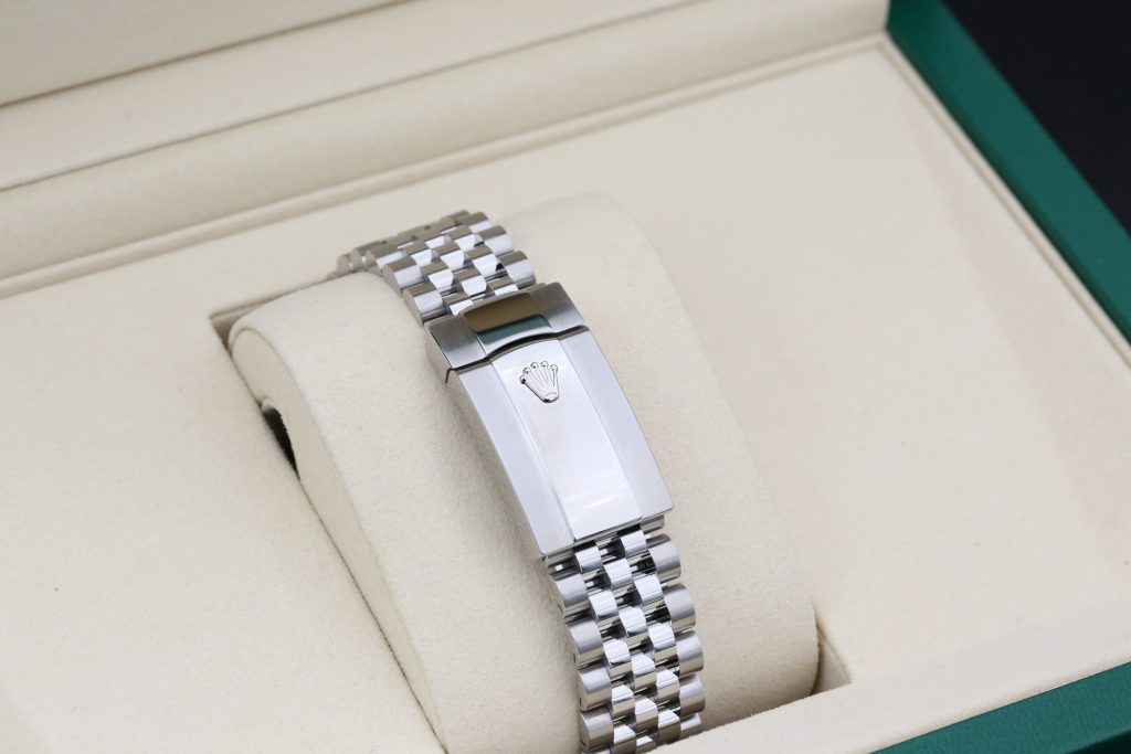 Rolex 126334 Green DATEJUST 41mm 2025