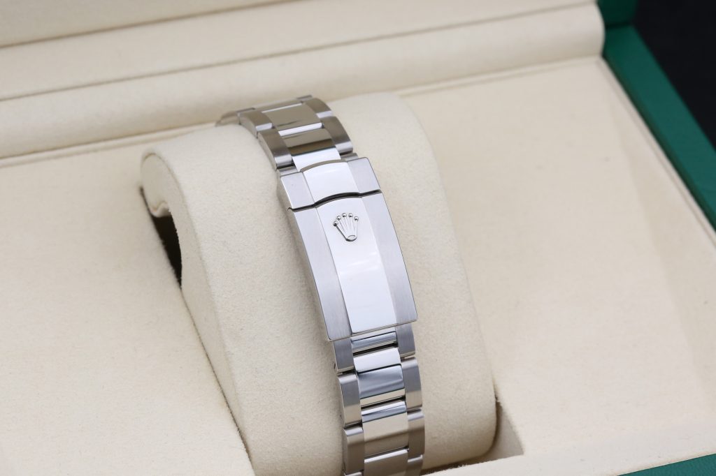 Rolex 126300 Green DATEJUST 41mm 2025