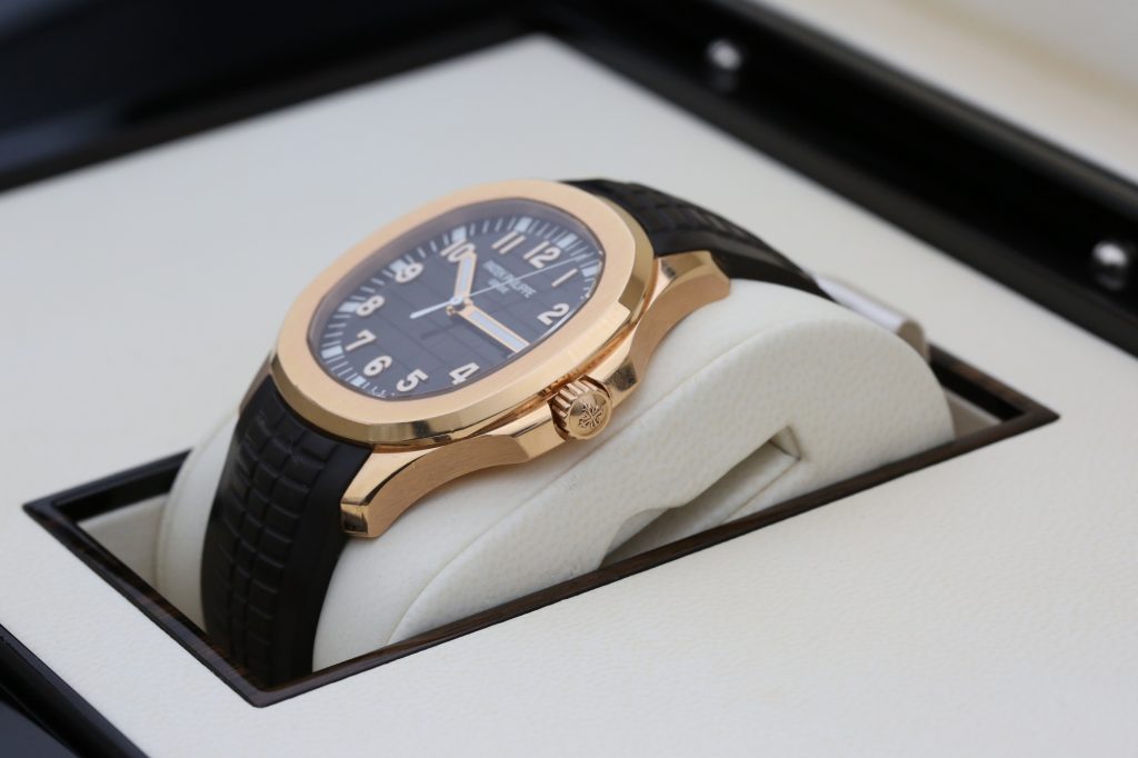 Patek Philippe 5167R-001 Chocolate AQUANAUT  40mm 2009
