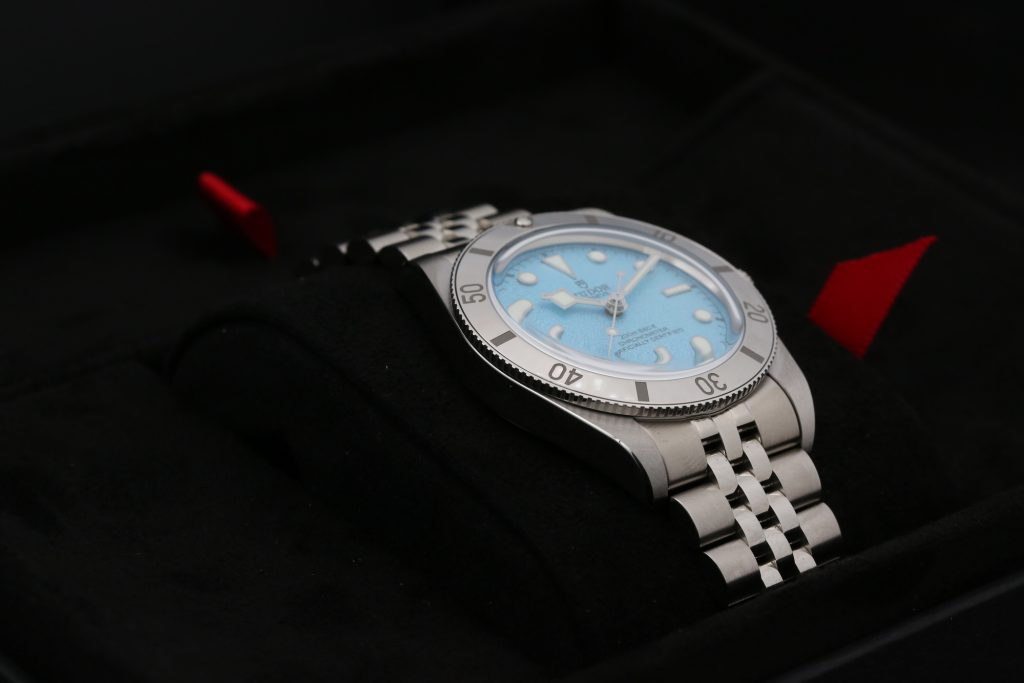 Tudor 79000 Lagoon 0H2H996 37mm 2025