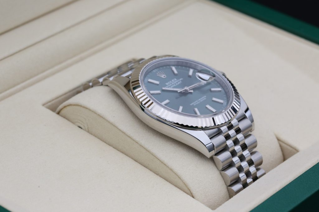 Rolex 126334 Green DATEJUST 41mm 2025