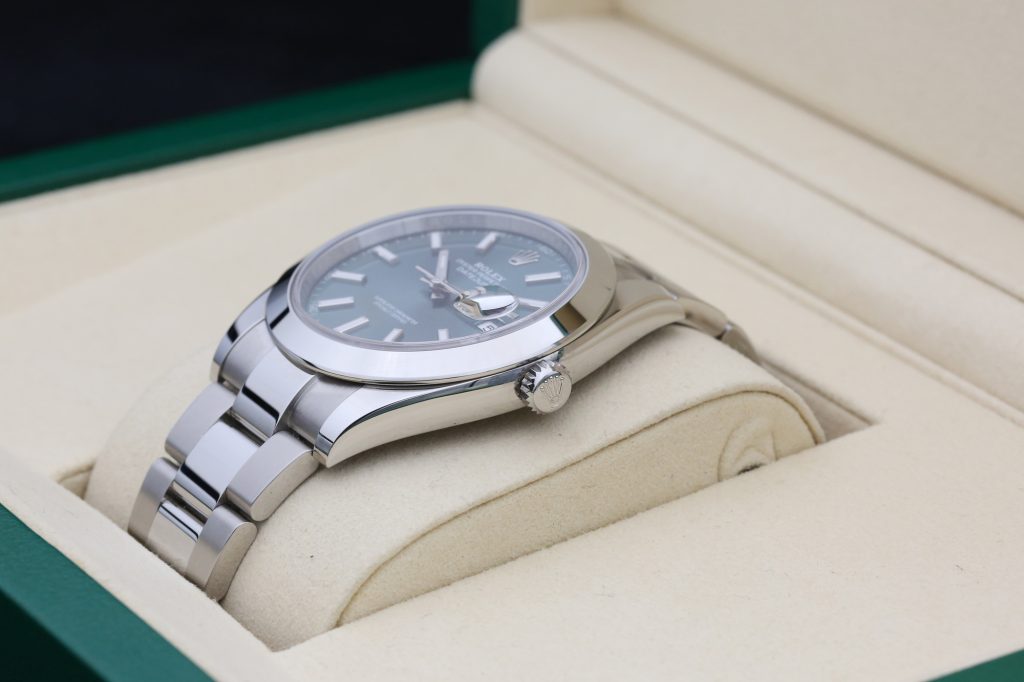Rolex 126300 Green DATEJUST 41mm 2025
