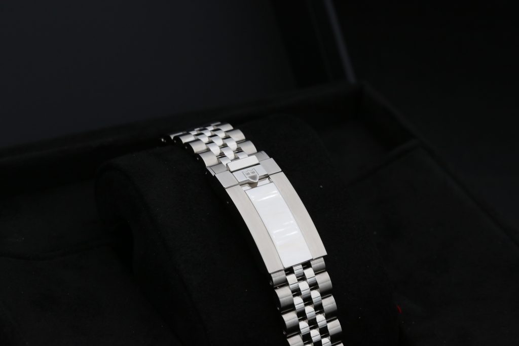 Tudor 79000 Lagoon 0H2H996 37mm 2025