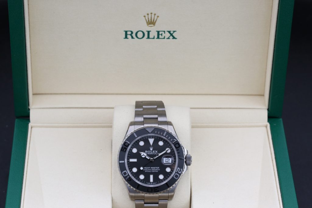 Rolex 226627 Intense Black YACHT-MASTER 42mm 2025