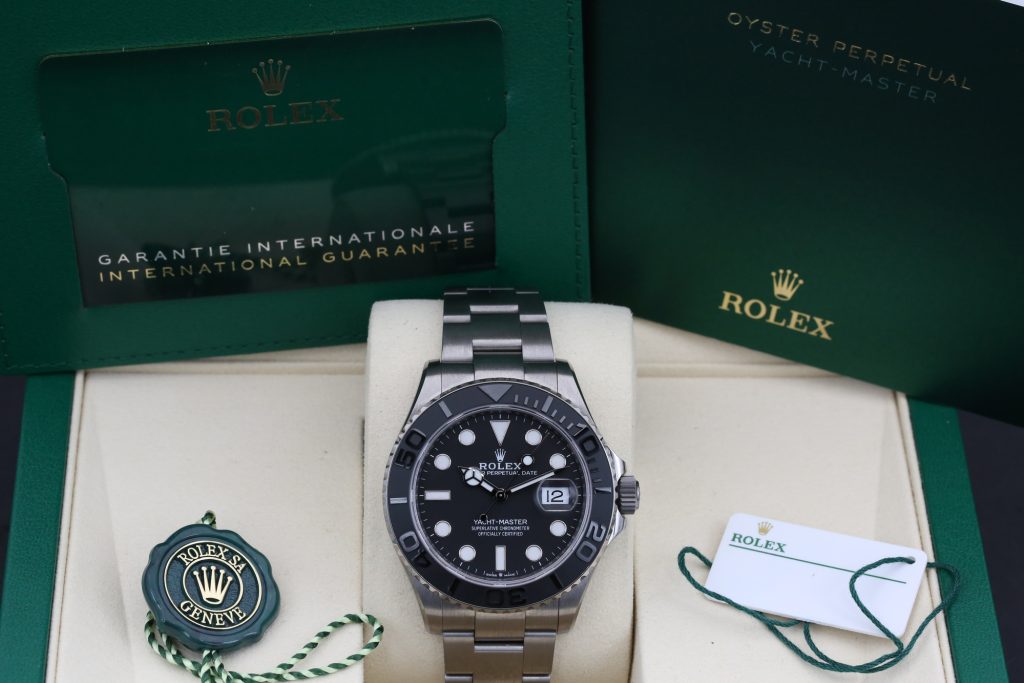 Rolex 226627 Intense Black YACHT-MASTER 42mm 2025
