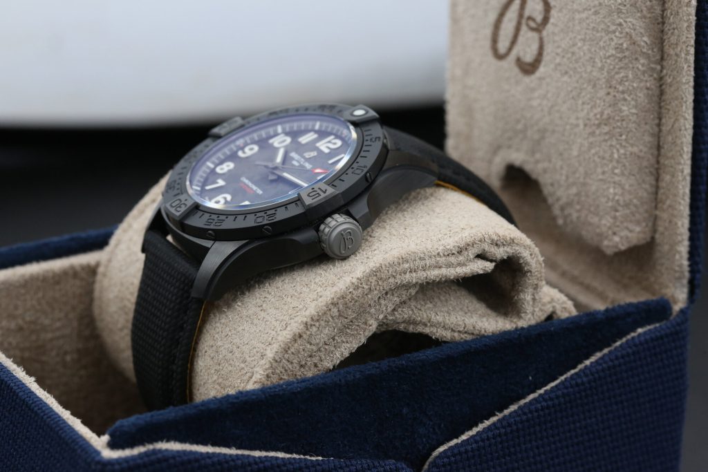 Breitling S17328101B1X1 Black AVENGER 42mm 2025 Night Mission