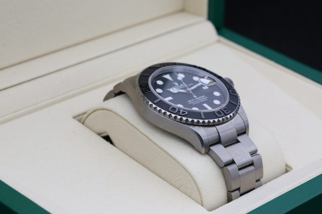 Rolex 226627 Intense Black YACHT-MASTER 42mm 2025