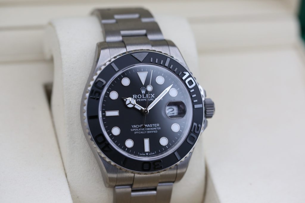 Rolex 226627 Intense Black YACHT-MASTER 42mm 2025