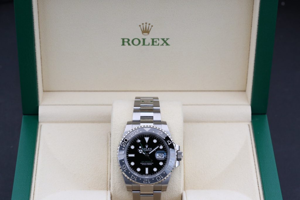 Rolex 126710GRNR Black GMT MASTER II 40mm 2024