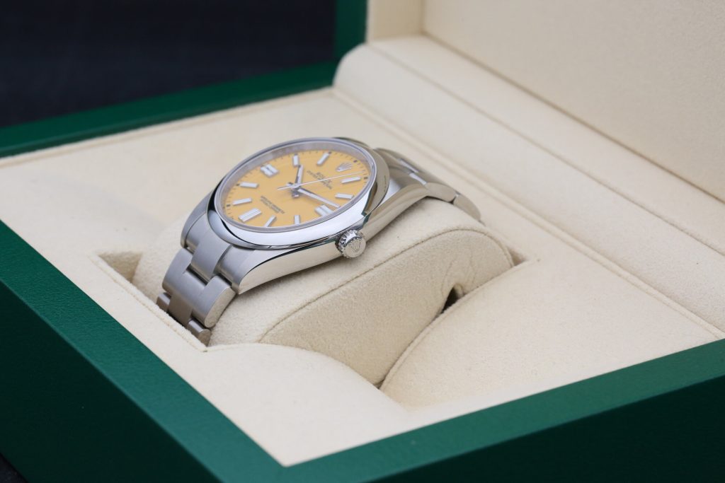 Rolex 124300 Yellow OYSTER PERPETUAL 41mm 2022