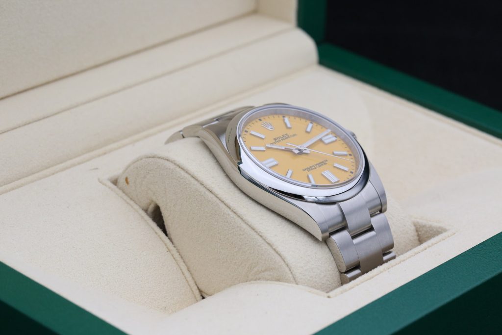 Rolex 124300 Yellow OYSTER PERPETUAL 41mm 2022