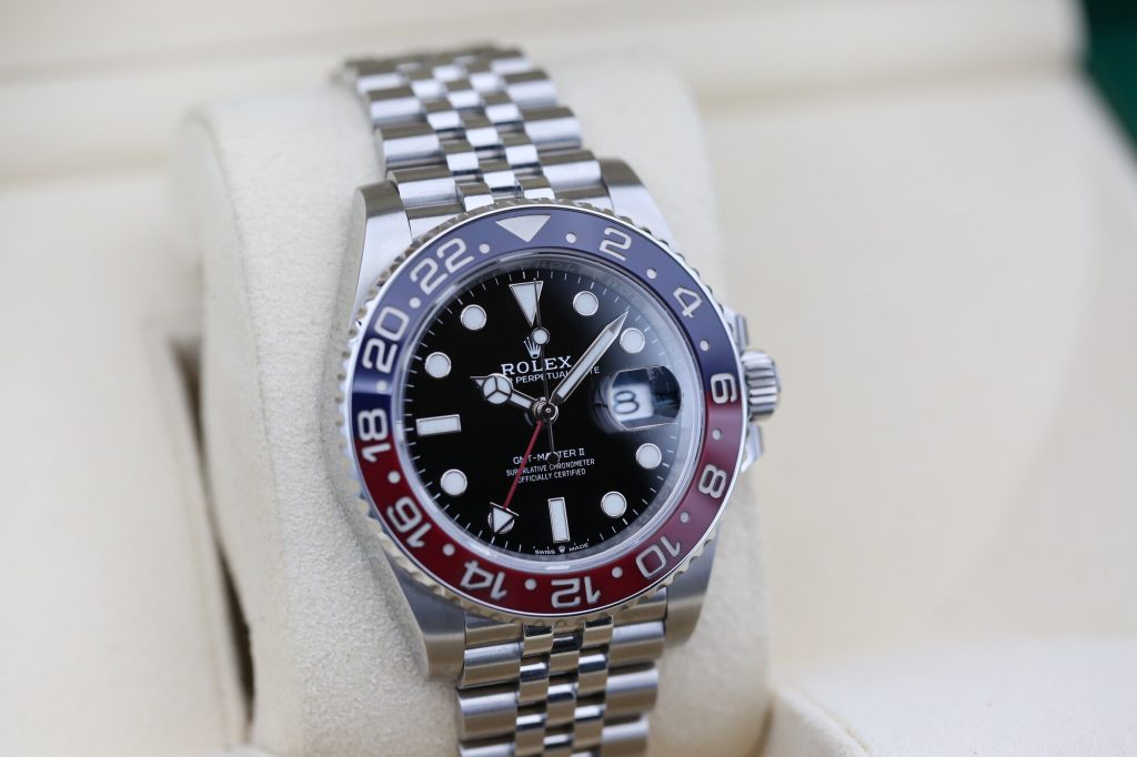 Rolex 126710BLRO Black GMT-MASTER II 40mm 2020 Pepsi