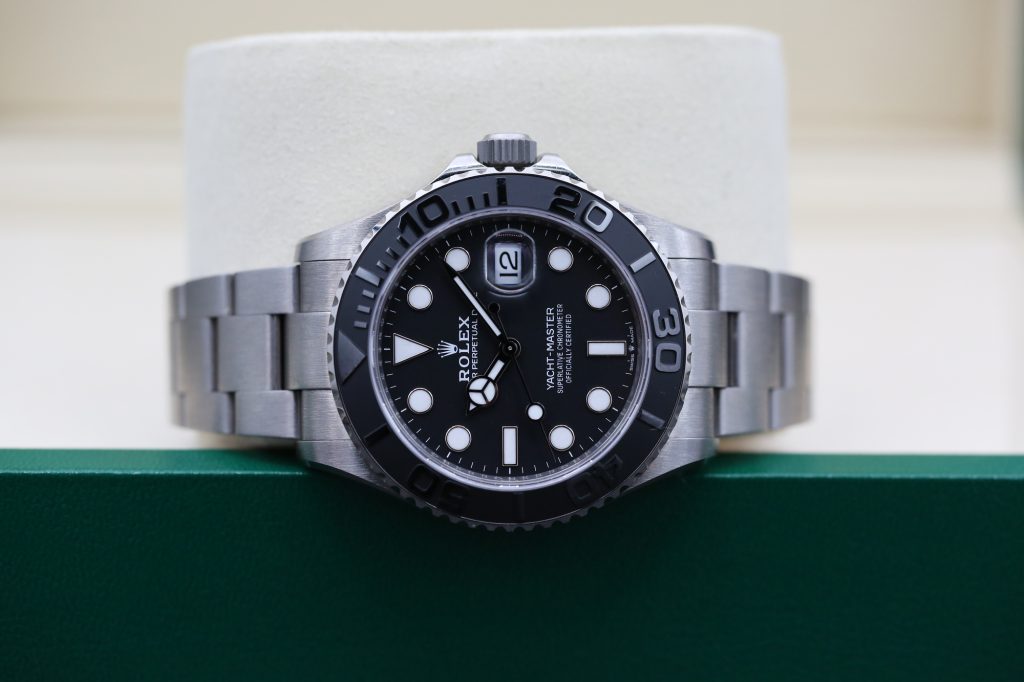 Rolex 226627 Intense Black YACHT-MASTER 42mm 2025